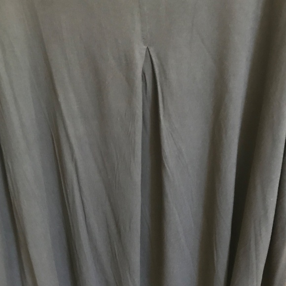 ROAMANS Flare Sleeve Tunic with Cold Shoulder Detail Black Women’s Plus Size 3X - Picture 6 of 16